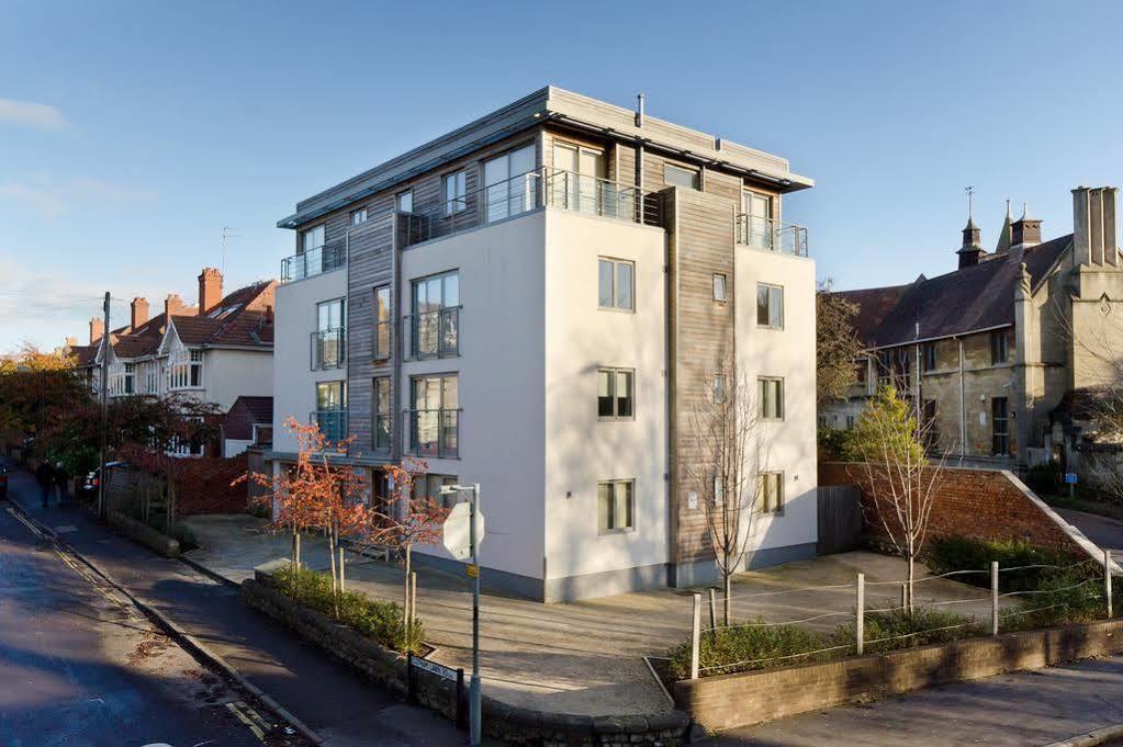 Your Stay Bristol Cotham Lawn Kültér fotó